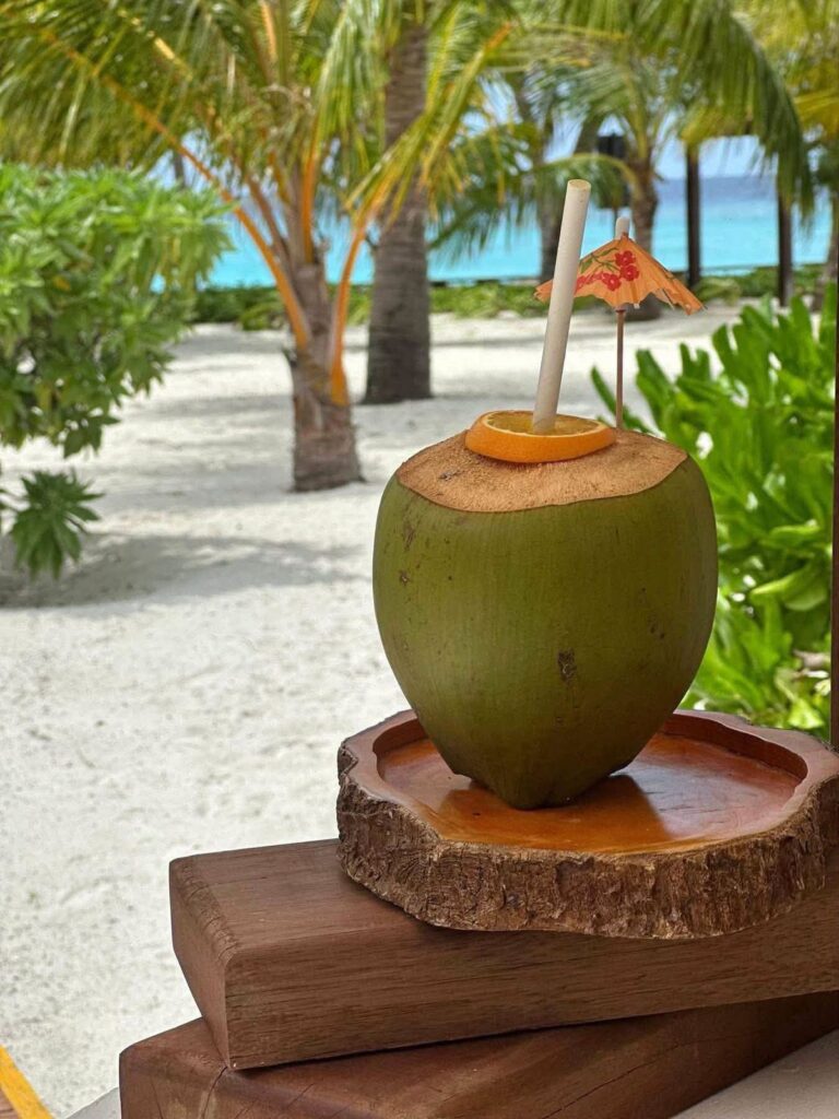 Maldive 2027 – Adaaran Select Meedhupparu (foto 7)